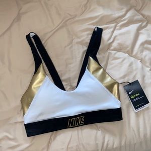 Nike bra